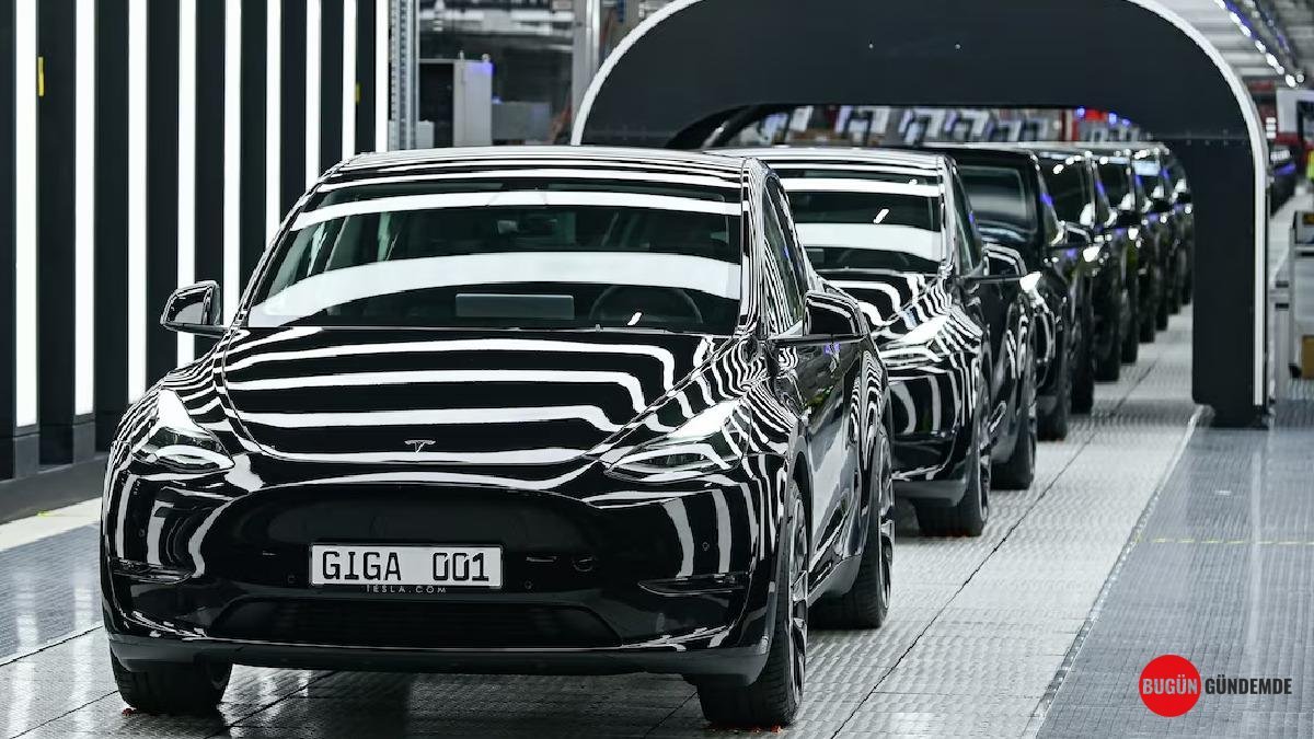 Tesla'dan Berlin'e Dev Yatırım: Fabrika Kapasitesi %25 Artıyor, Yeni İstihdam Kapısı Açılıyor!