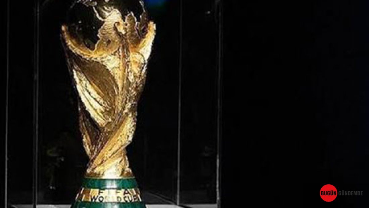 Dünya Kupası'ndaki Gizemli Su Molaları: Futbolun Ruhunu Satan Büyük İddia!