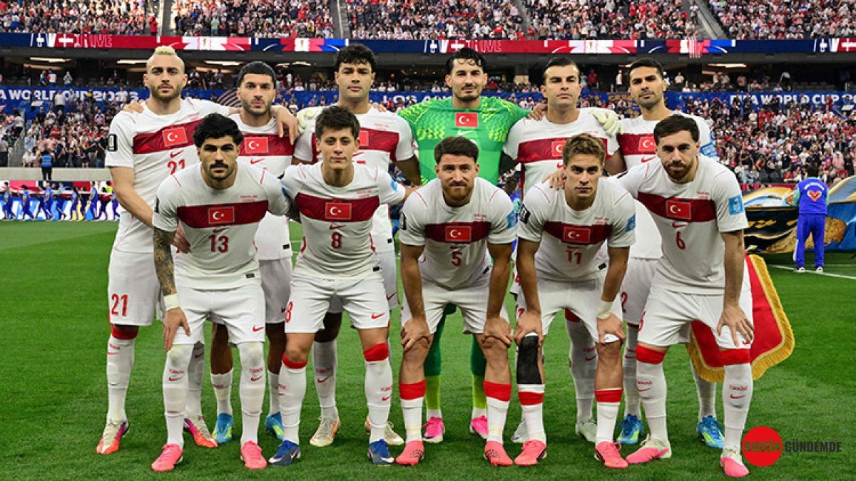 Montella'dan ABD Maçı Öncesi Dev Kadro Operasyonu: 7 Değişiklik ve 2 Milli Piyango!