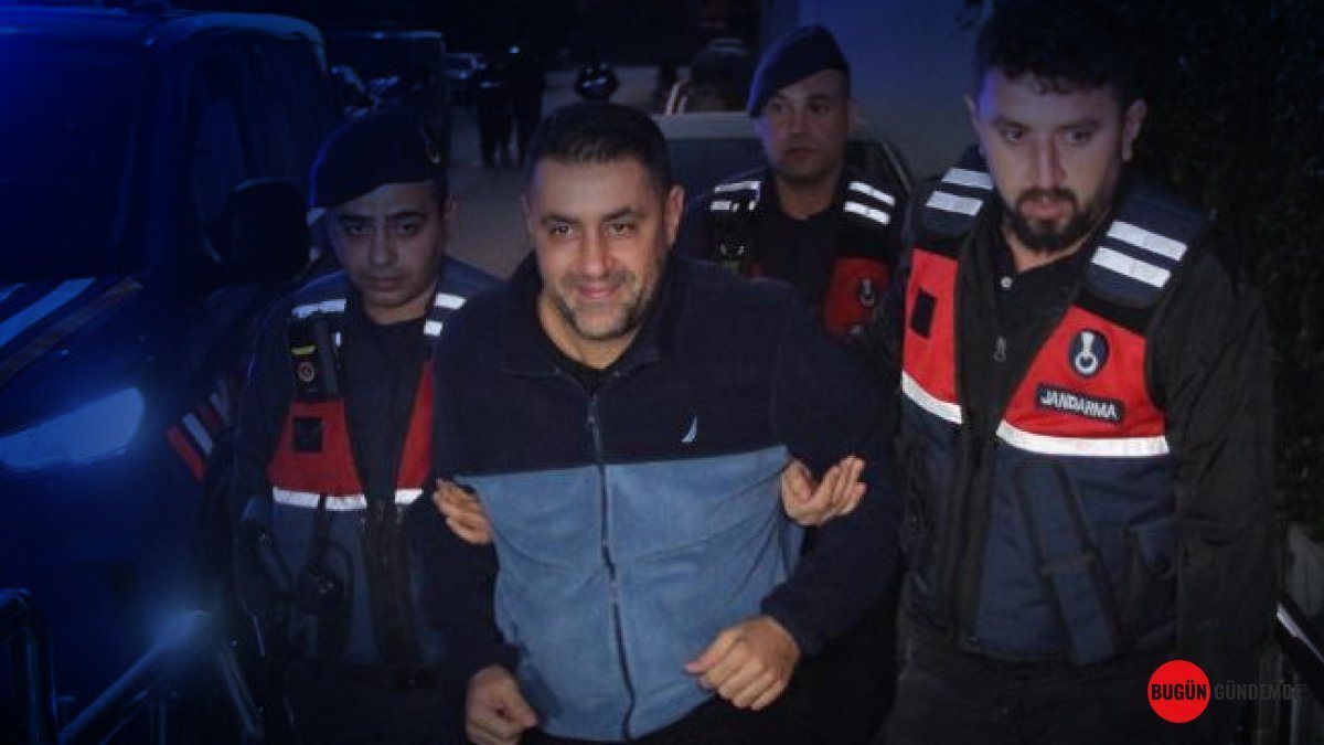 Çukurova'da Yıkılan Kule: Başkan Kozay ve Eski Başkan Çetin Dahil 34 Kişi Tutuklandı! İhale Skandalının Perde Arkası Ortaya Çıktı