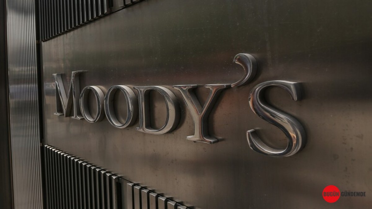 Moody's'ten Fransa'ya Kritik Değerlendirme: Notlarda Sürpriz Olacak mı?