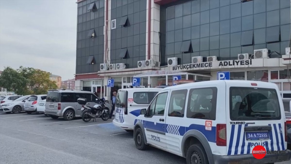 Büyükçekmece'de Altın ve Gümüş Kasaları Boşaltan Firariler Sınır Kapısında Yakalandı! Yurt Dışı Kaçış Planı Çöktü