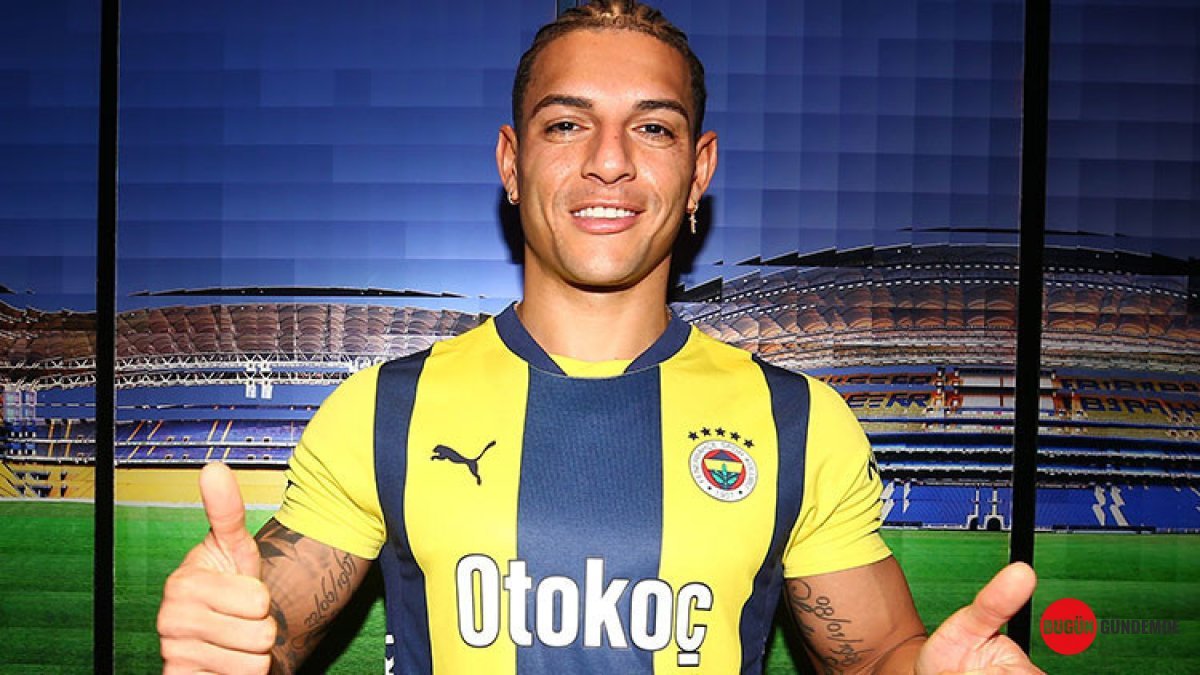 Fenerbahçe'de Kritik Ayrılık! Brezilyalı Yıldız Parma Yolunda: Transfer Görüşmeleri Başladı!