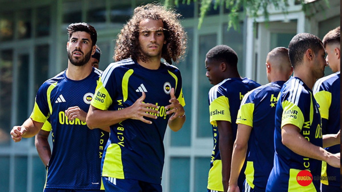 Fenerbahçe'de Avusturya Kampı Bereketi! 8 Yıldız Kadroya Veda Etti, Yeni Transferlerde Şok Gelişme!