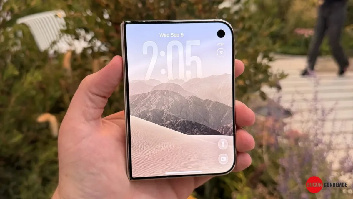 Apple'ın Gizli Silahı iPhone Duo Geliyor: Katlanabilir Telefon Pazarı Patlayacak mı? Dev Rapor Ortaya Çıktı!