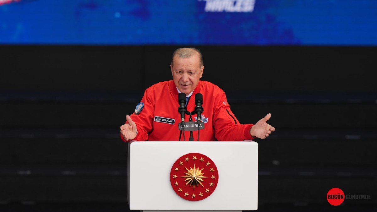 Türkiye'nin Geleceği Şekilleniyor: TEKNOFEST Kuşağı Sahne Alıyor, Liderden Cesur Açıklamalar!