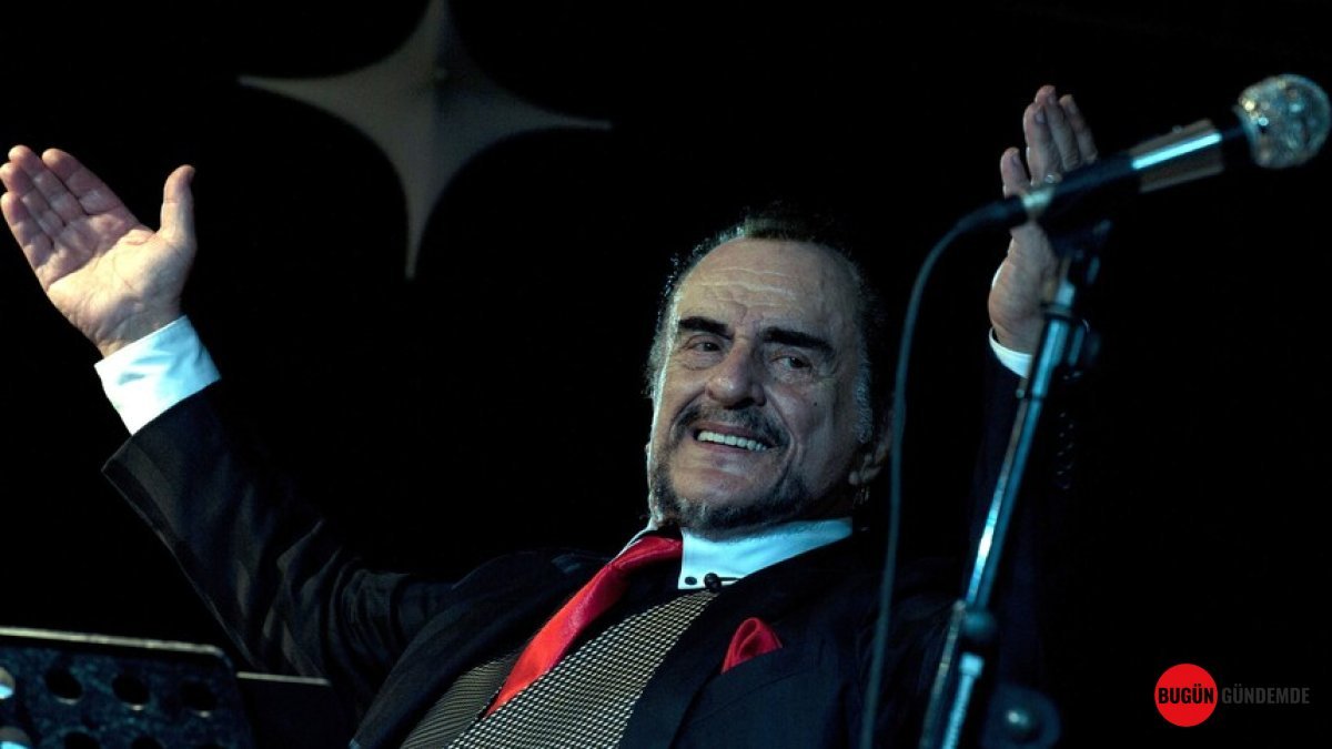 Müzik Dünyası Yasta: 'Eylülde Gel'in Efsane Sesi Alpay'ın Ardından Gözyaşları Sel Oldu! 91 Yıllık Dev Çınar Son Yolculuğuna Uğurlandı