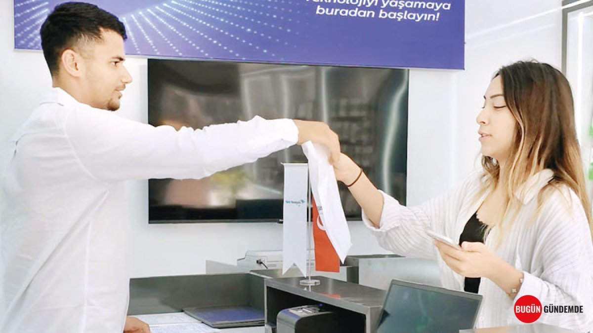 Hatay'da Yıkımdan Dirilişe: Kepenkler Açıldı, Umutlar Yeniden Yeşerdi! İşte O Görüntüler ve Yürek Burkan Mesajlar...