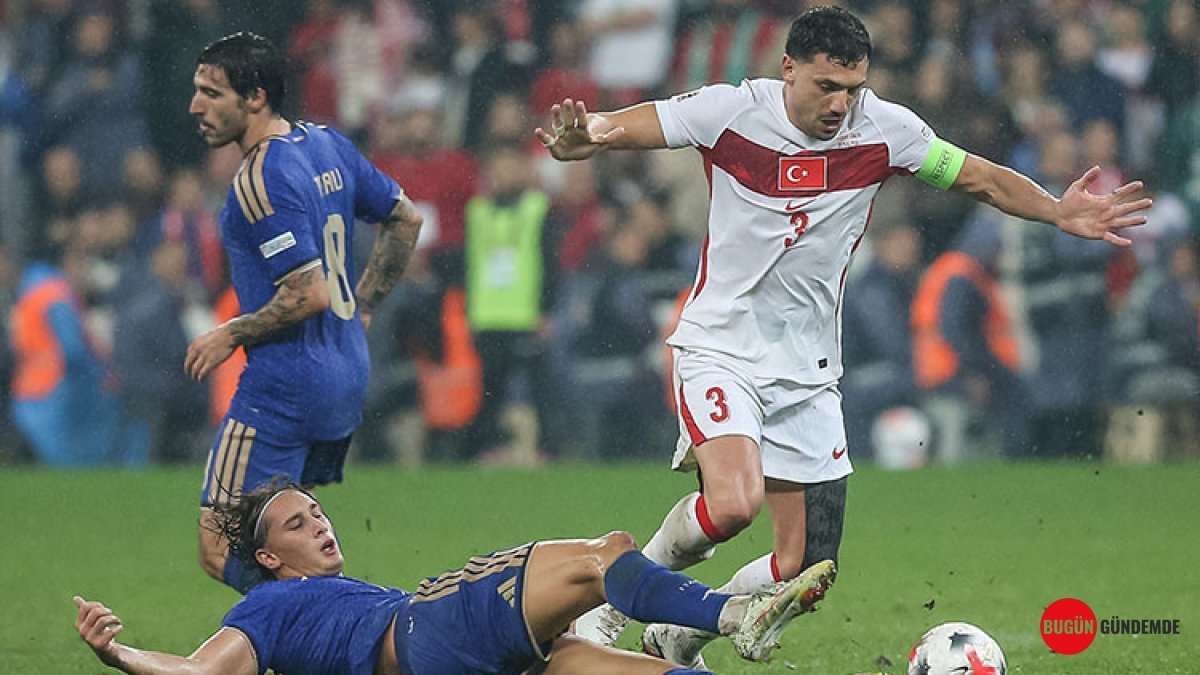 Milli Takım'dan Taraftara ŞOK İtiraf: 'Utanç Duyuyoruz, Özür Dileriz!' Mağlubiyet Sonrası Futbolcular Konuştu