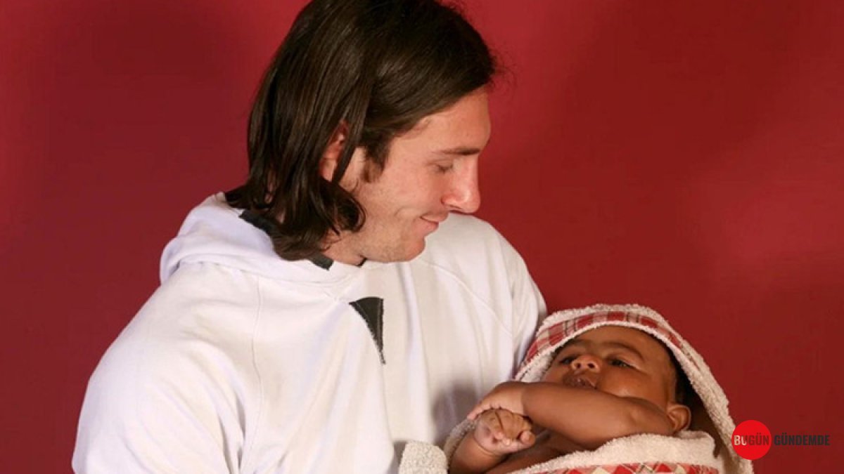 Lionel Messi'nin Bebek Yamal'ı Yıkadığı O An Yeniden Gündemde: Kader Bu Kez Futbol Sahasında Buluşturacak!