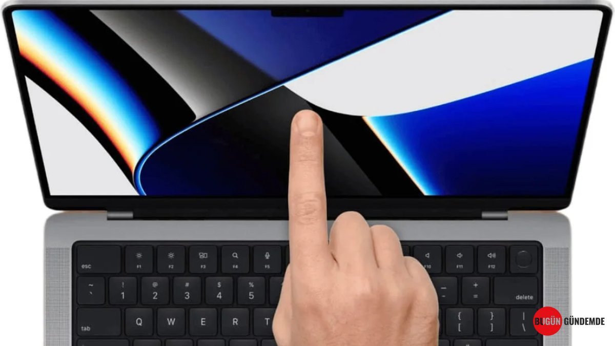 MacBook Ultra ile Sınırlar Yeniden Çiziliyor: Apple'dan Dokunmatik Ekran ve Dinamik Ada Sürprizi!