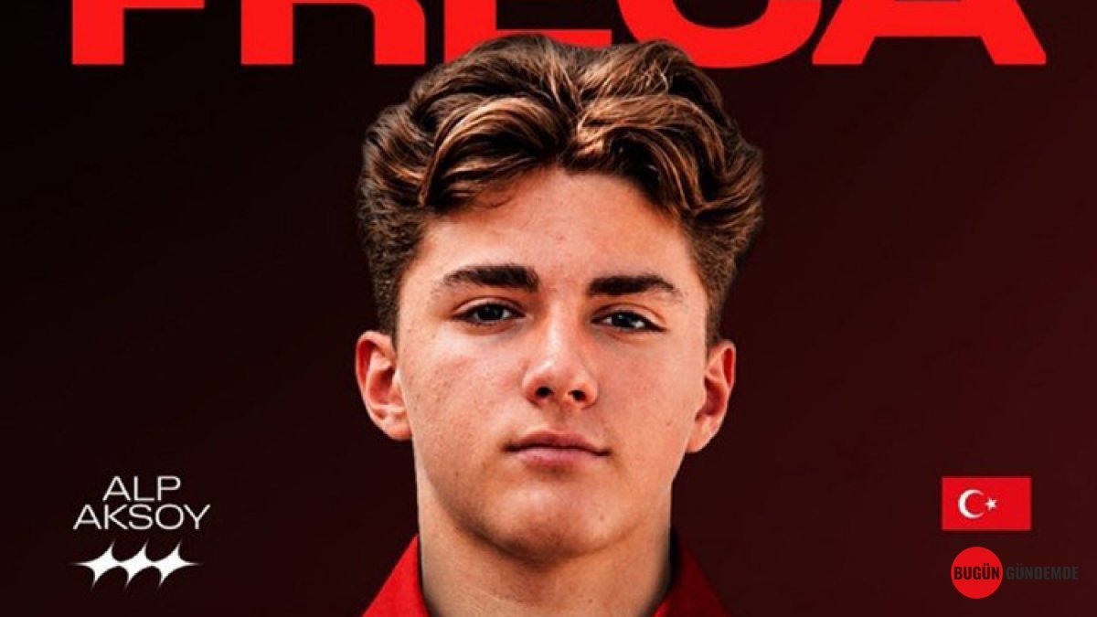 Ferrari'nin Kırmızı Garajında Tarihi An: Türk Pilot Alp Aksoy, Formula 1'e Göz Kırptı!