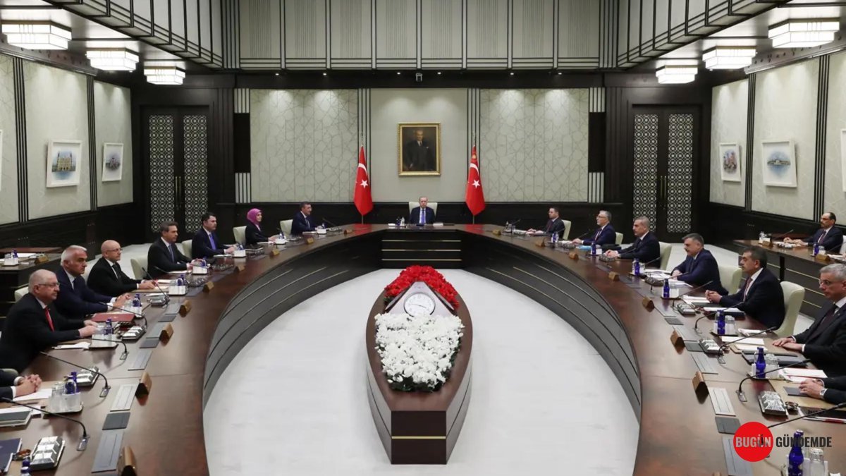 ANKARA'DA KRİTİK KABİNE TOPLANTISI! ABD-İRAN SAVAŞINA SON DAKİKA HAMLESİ VE BOMBA GÜNDEMLER MASADA!