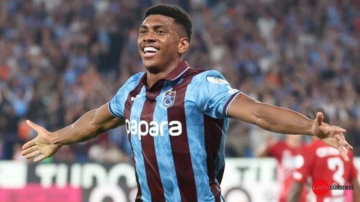 Trabzonspor'un Yıldız Golcüsü Rekor Bonservisle Rusya'ya! Akıllara Zarar Transfer Detayları Ortaya Çıktı!