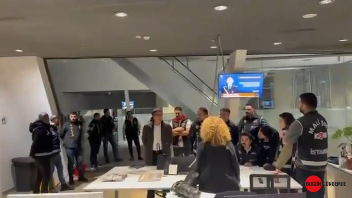 Halk TV'nin Kapısı Mühürlendi: Polis Ekipleri Yaptı, Kanalda Neler Oluyor?