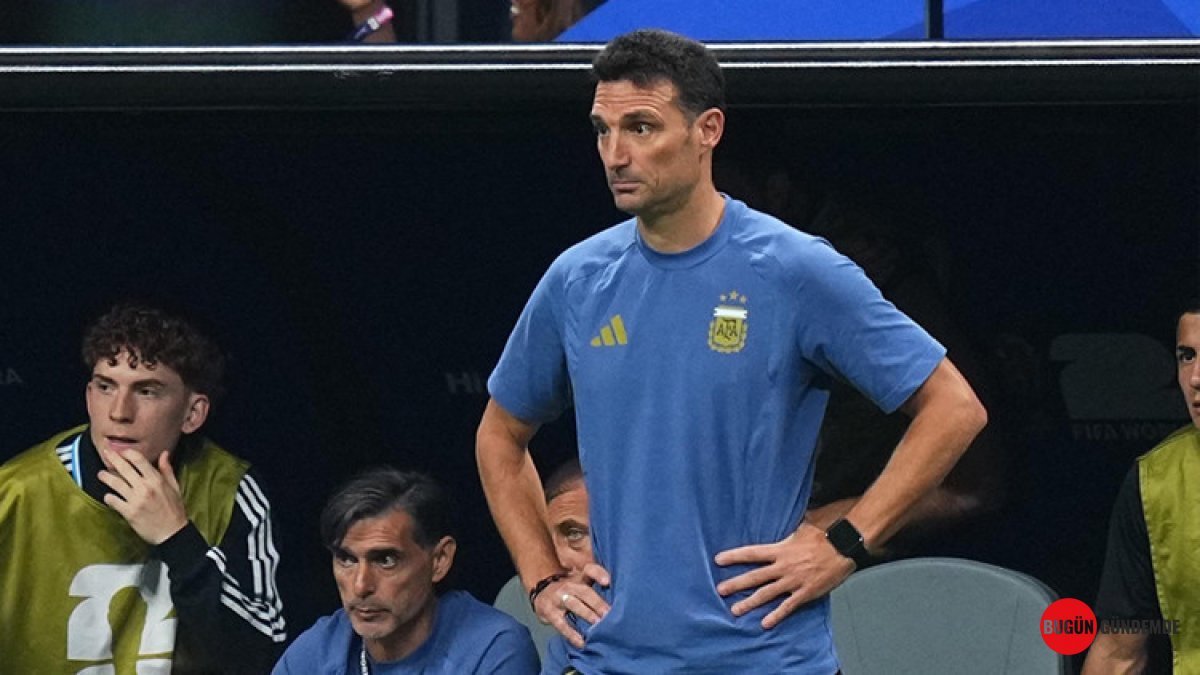 Scaloni'den 'Tarihin En İyisi' Açıklaması! Messi'nin Sahadaki Rolü ve Unutulmaz Final Karşılaşması