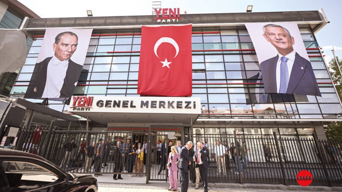 Özgür Özel'den Cesur Sözler: 'İktidar Olmazsam Görevi Bırakırım! Yeni Parti'de Liderlik Yarışı Şart mı?'