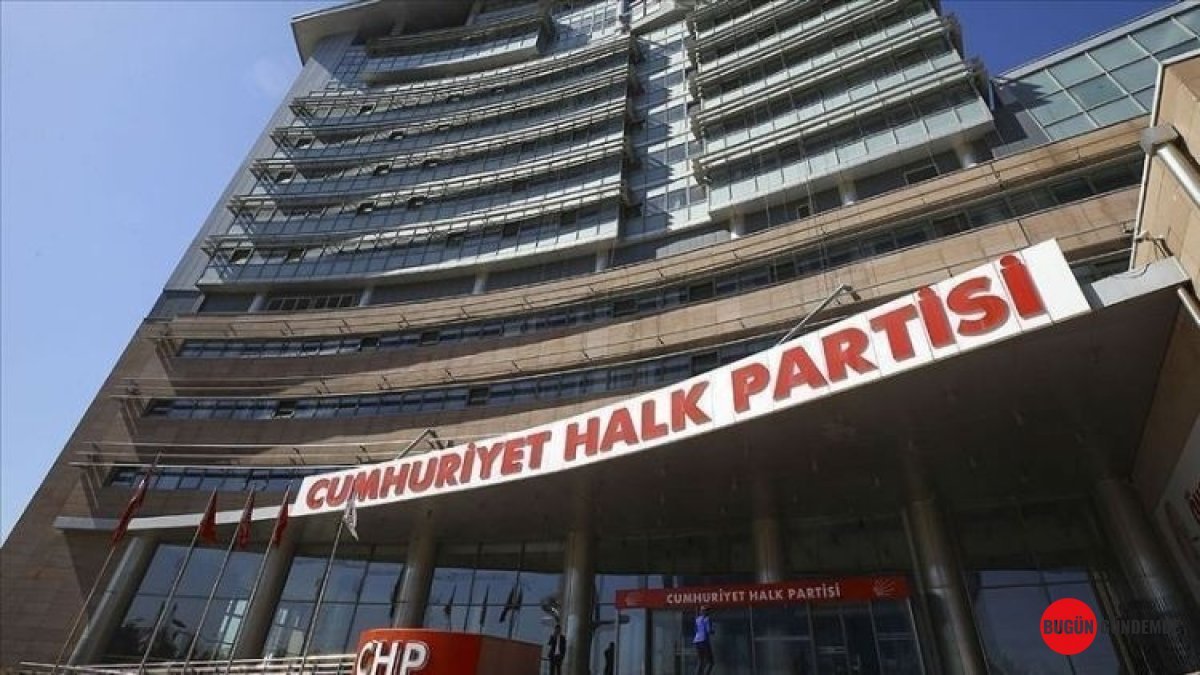 Kemer'de Siyasi Deprem! Başkan Topaloğlu ve 8 Meclis Üyesi Tek Tek İstifa Etti: Bağımsızlık Sinyali mi?