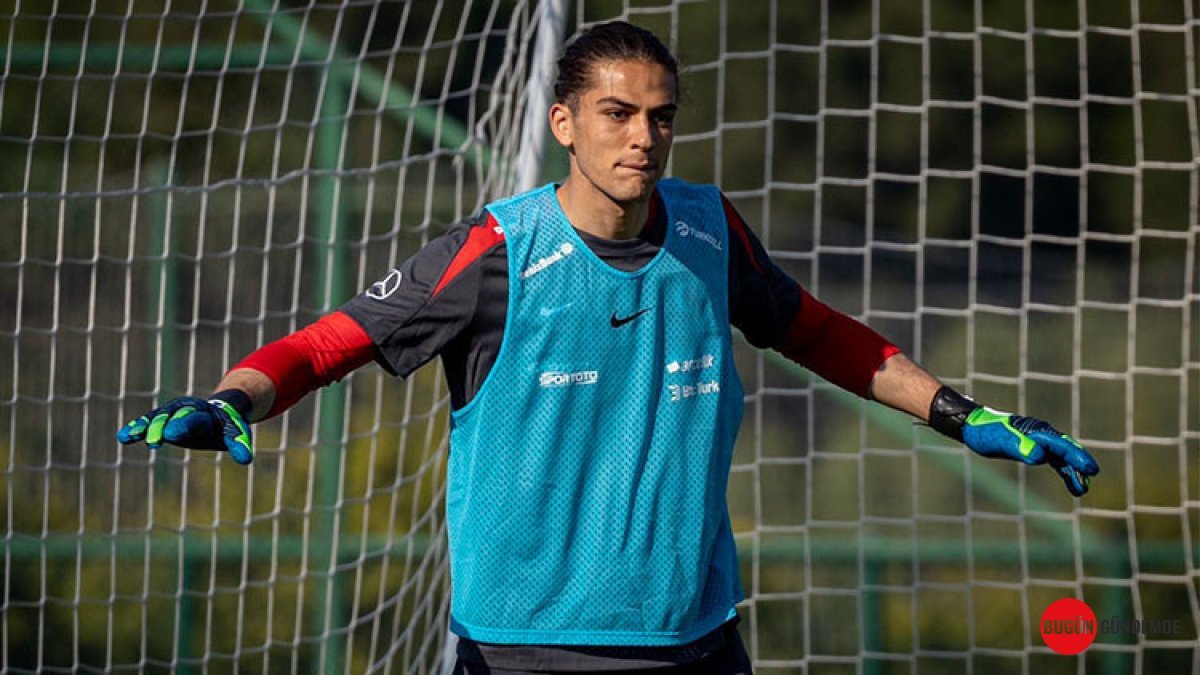 Beşiktaş'ın Gözü Yerli Kaleci Doğan Alemdar'da! Başakşehir'e Resmi Teklif Gitti, Nübel'in Yedeği Hazırlanıyor