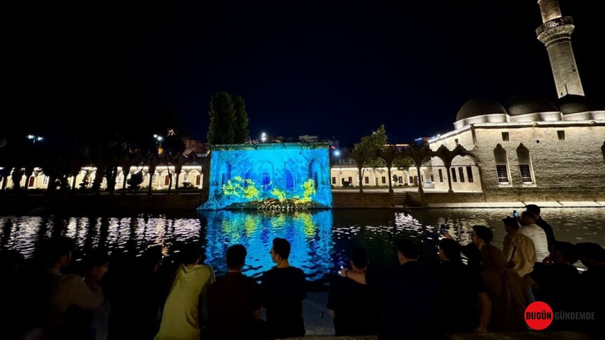 Balıklıgöl Taşları Konuştu! Teknofest'in Kadim Hikayesi Şanlıurfa'da Canlandı