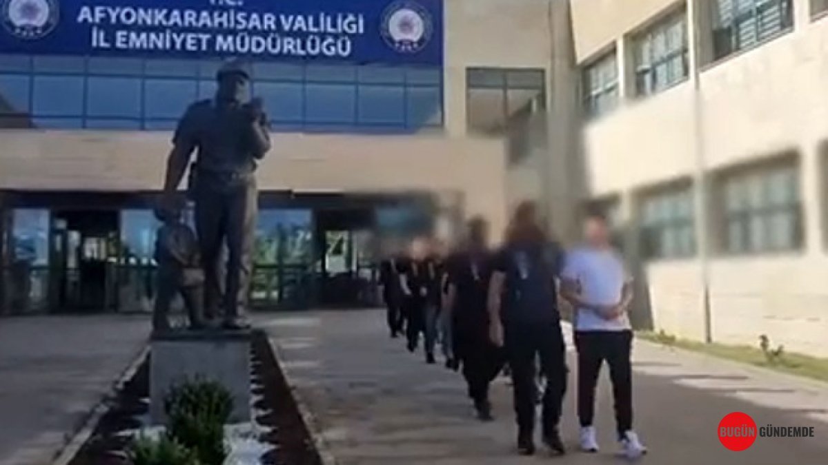 Araba Hayalleri Kabusa Döndü! İnternetteki Flaş İlanlar 69 Kişiyi Ağlattı, Peş Peşe Baskınlar!