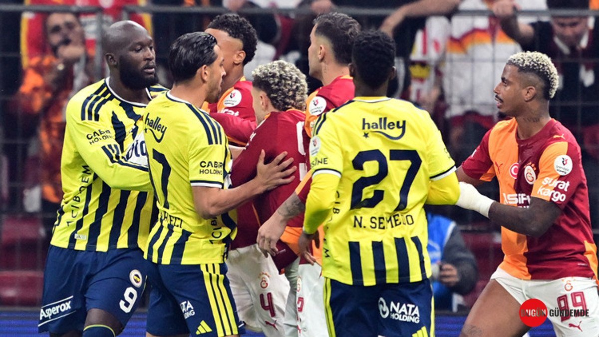 Derbide Saniyeler İçinde Gerilim Tırmandı: Galatasaray-Fenerbahçe Maçına Damga Vuran An!