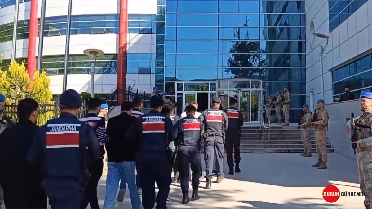 Türkiye Nefes Aldı! 34 İlde Dev Operasyon: Milyarlarca Liralık Vurgun ve Bahis Çarkı Çöktü! 159 Kişi Adalete Teslim!